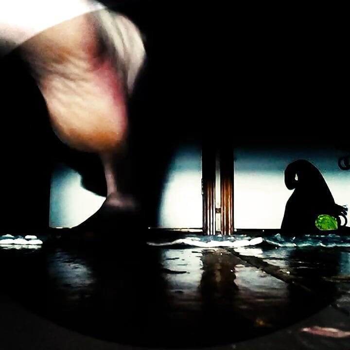 The pig hid under my bed now its time for me to play my game (no audio)