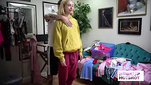 BTS - Chloe Cherry Shows Off Her Pussy And Perky Tits Backstage!