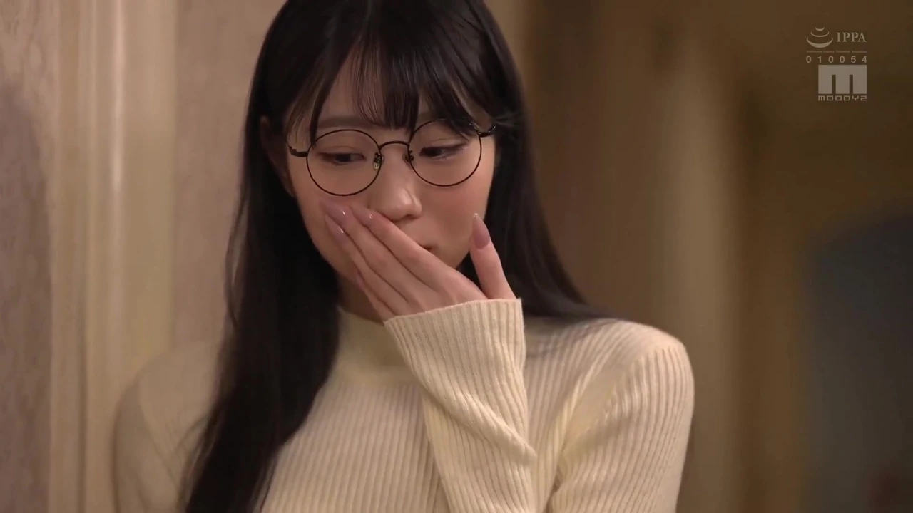 Double J-cup Slim Busty Exclusive Harem!! Role Reversal Turns… Boss Into Obedient Naked Maid at Home with Them. Chapter.1