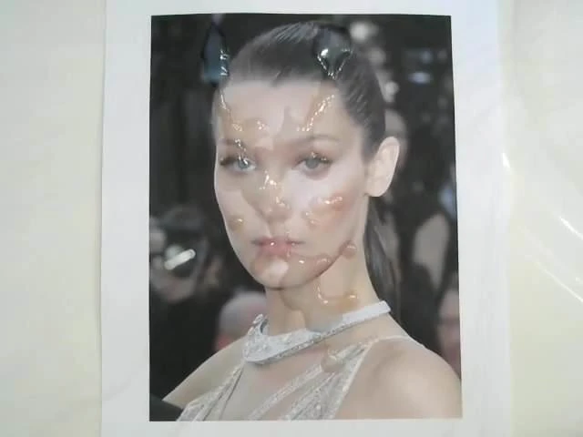 Bella Hadid omaggio 1