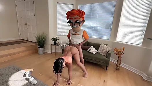 Anna kovachenko si cewek hot rambut pirang lagi asik footjob di sofa porndudecasting!