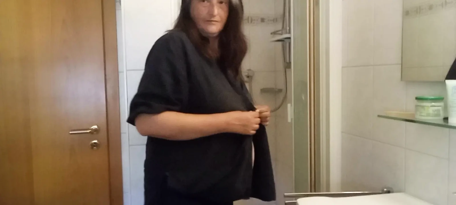 胖熟女私人淋浴例行公事