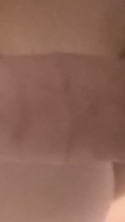 Big cumshot on lips | Clip 1