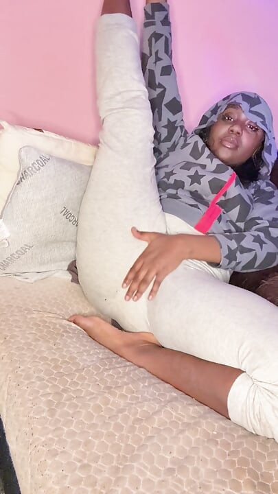 Mastürbasyon yapıyor
