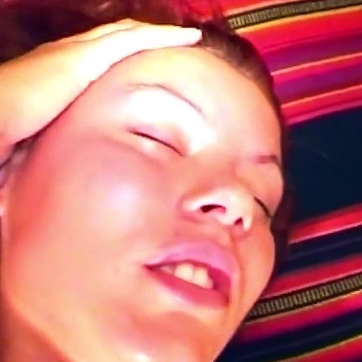 Kypsät Babe Sormet Huolimaton pillu tippuvaan orgasmiin