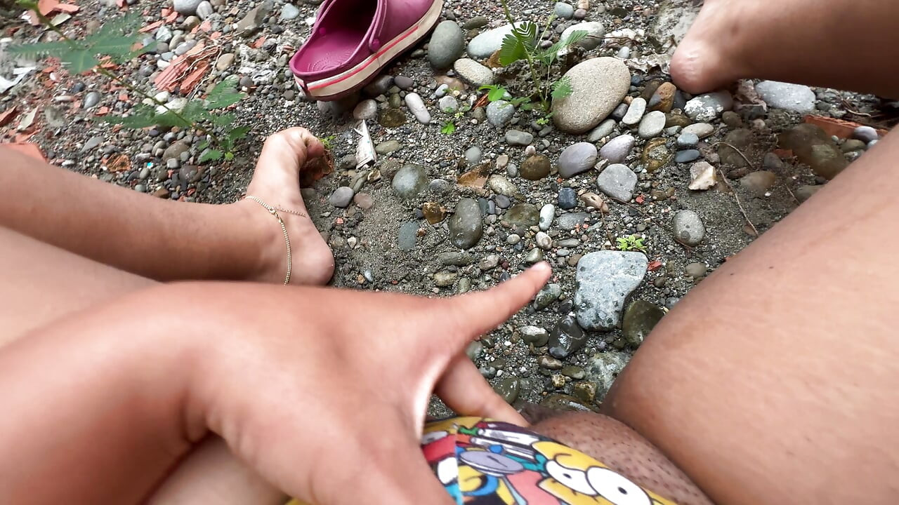 Masturbating in Public Excites Me.