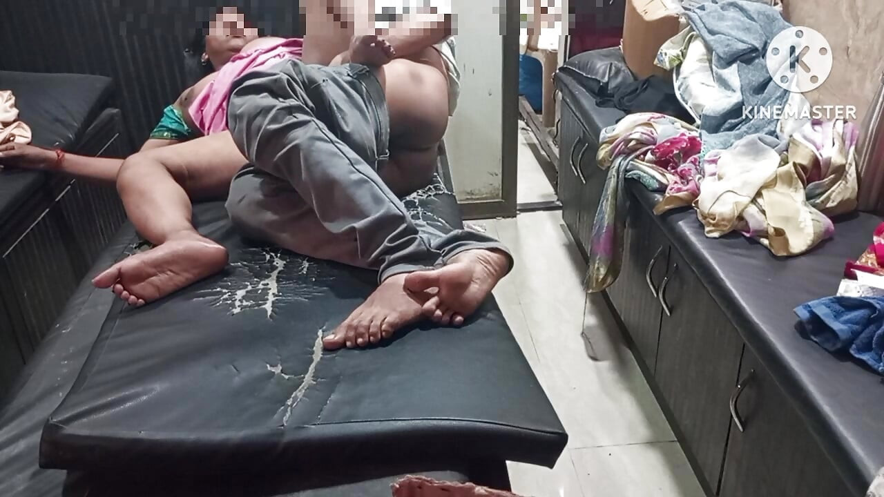 Futai amuzant cu indiancă bhabhi