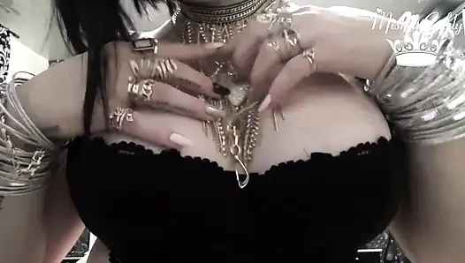 Striptease & jewelry fetish!