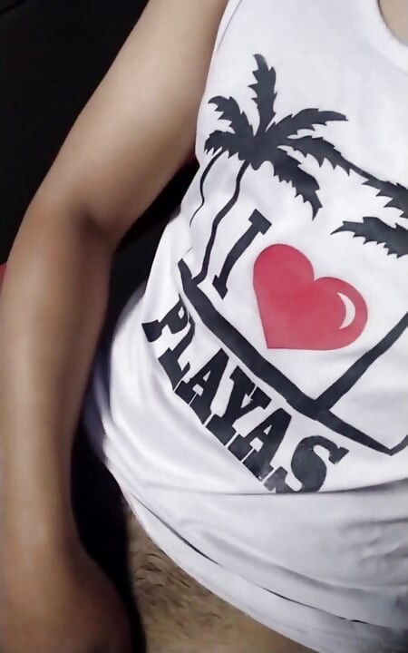 Alan tokers lagi asik masturbasi di kamarnya 3