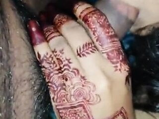 Desi married wife sucking lund with mehndi  part 1