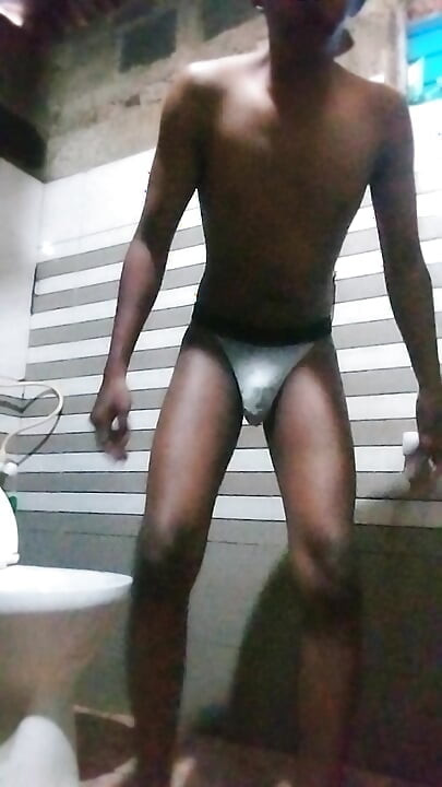 HeadmasterDumbFag Shithin Pissing My Underwear (Jockstrap)