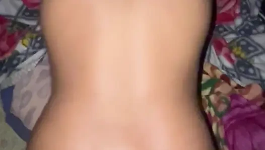 Üvey kız kardeş seks yapıyor