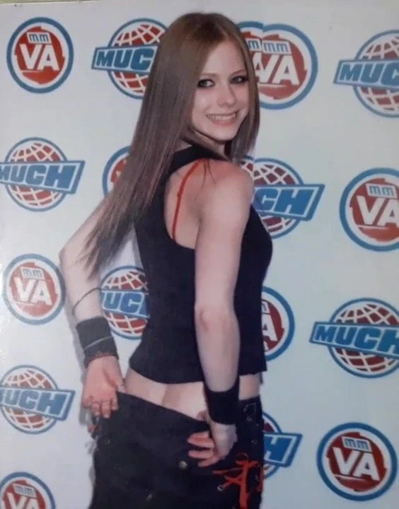 cum to my princess Avril