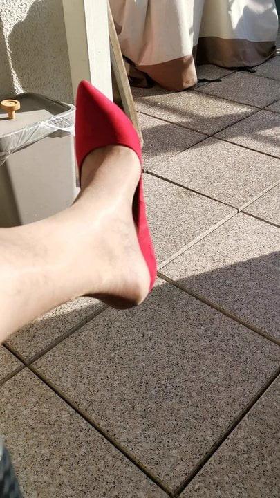 dangling