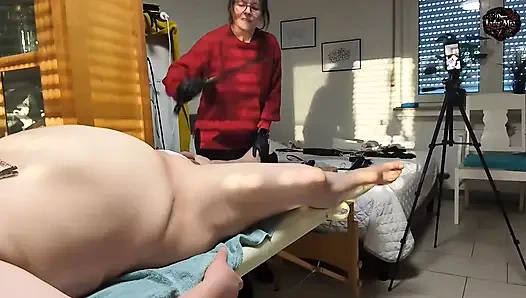 DomLadyMia-SlaveOfM Red welts for the slave part 8