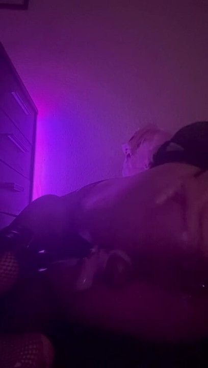 เล่นเสียวตูดย้อยๆ