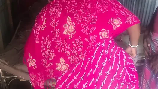 Desi hot bhabhi ko doggy style mein chudai ki