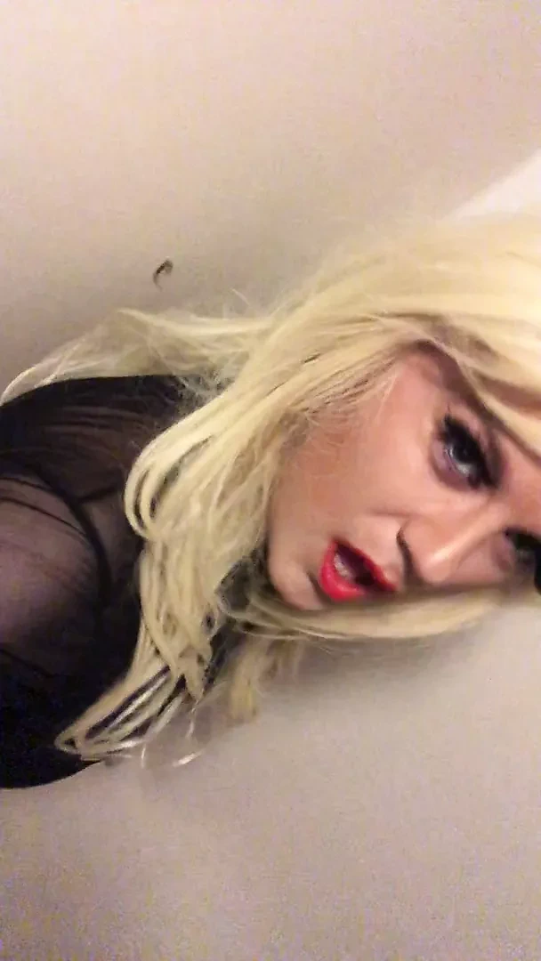 Vyktorya moaning with pleasure in her 6 inch red sole heels