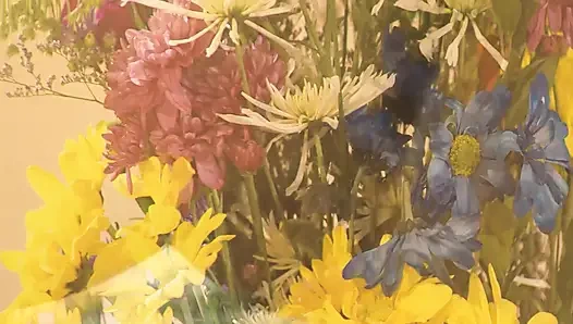 Adegan seks hot 2_exuberant ibu rumah tangga rambut pirang dientot habis-habisan sampai dicrot di dalam