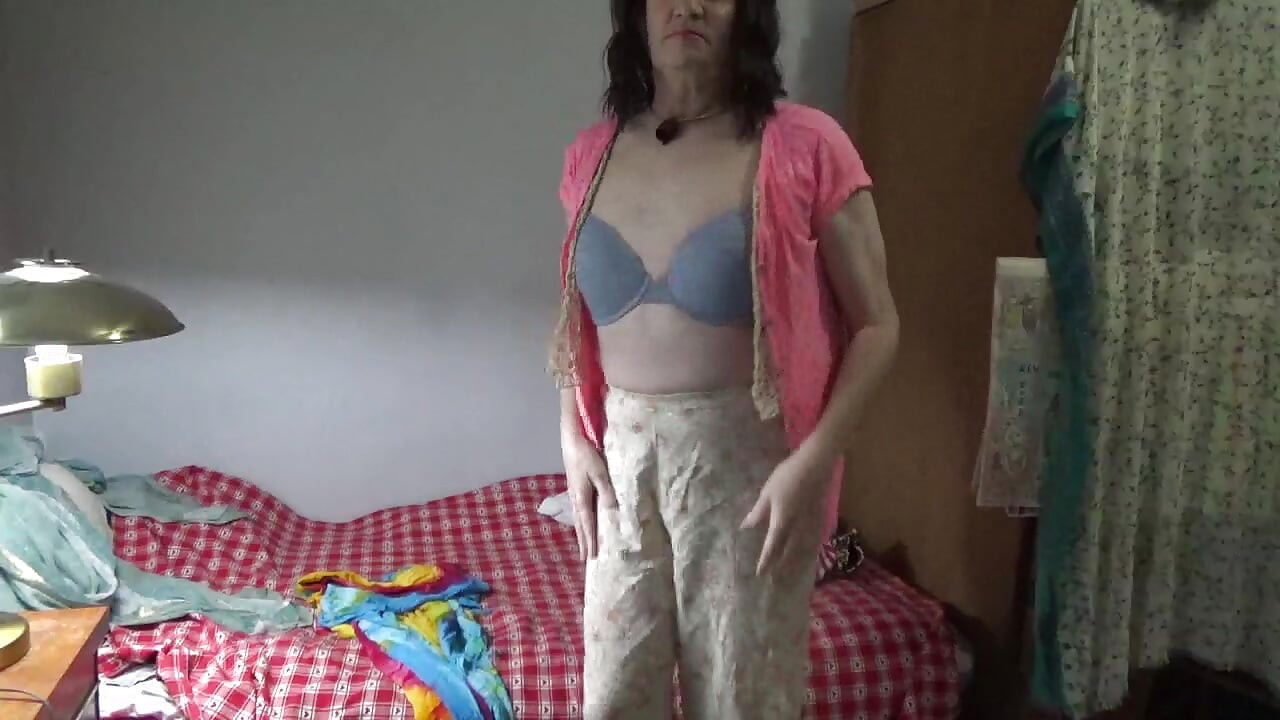Hausfrau Magda. 2026f
