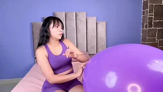 My Ass Vs Giant Ballon
