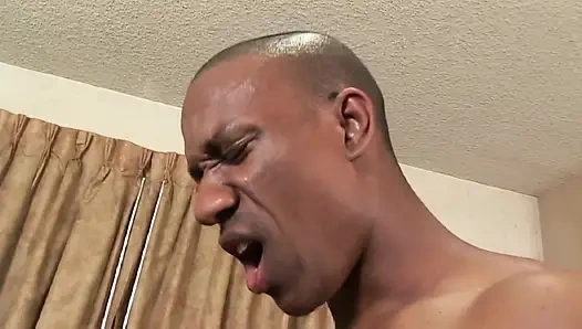 Dwayne Cummings Hat Sich Für Dich Ausgezogen