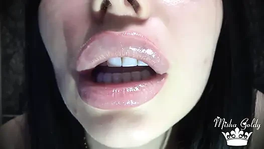 My perfect new puffy big glossy lips!