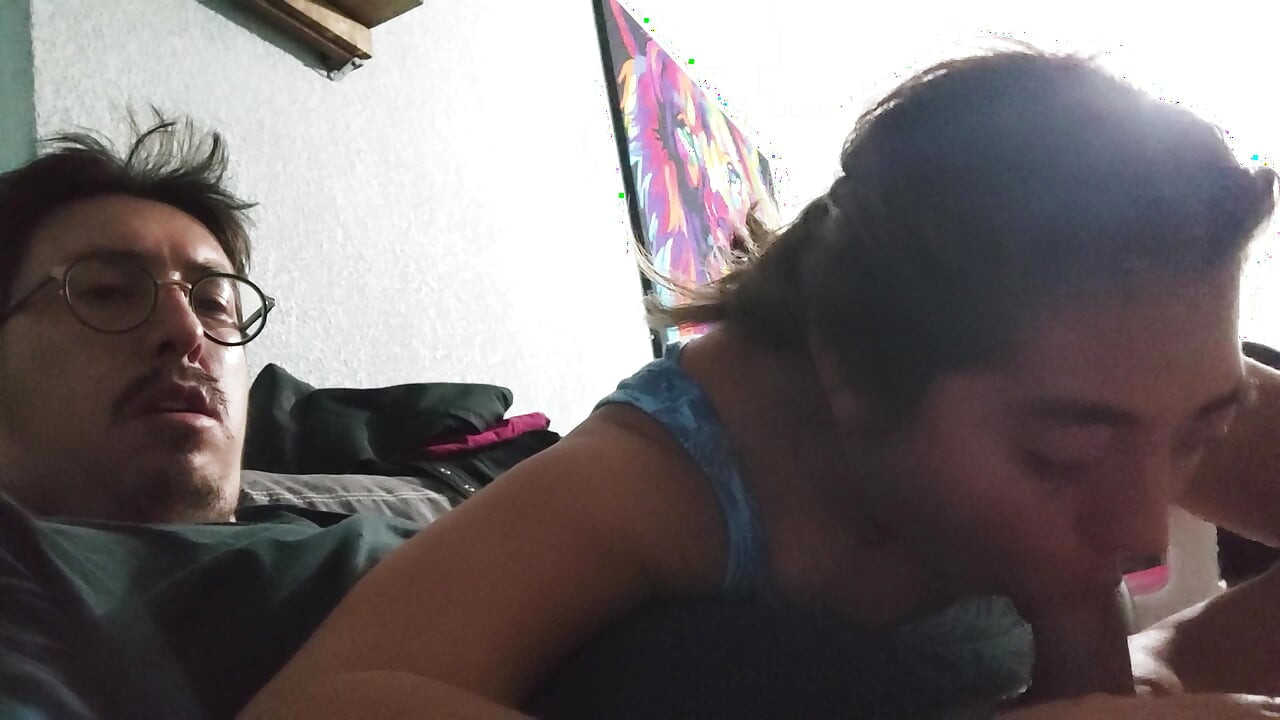 I give this beautiful woman sex in silence on the couch.