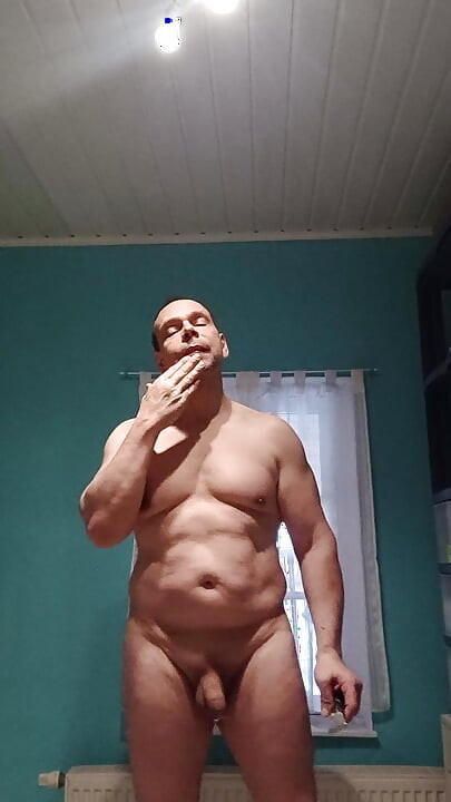 Video with a voyeur married woman