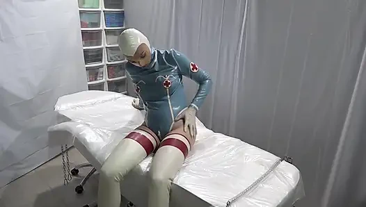 Latex Danielle - The patient is examining the doctor and the doctor is playing with herself