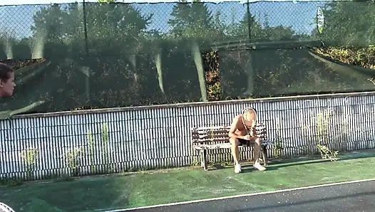 Femdom tenis!