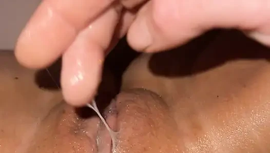 Solo Female - Look At My Orgasm