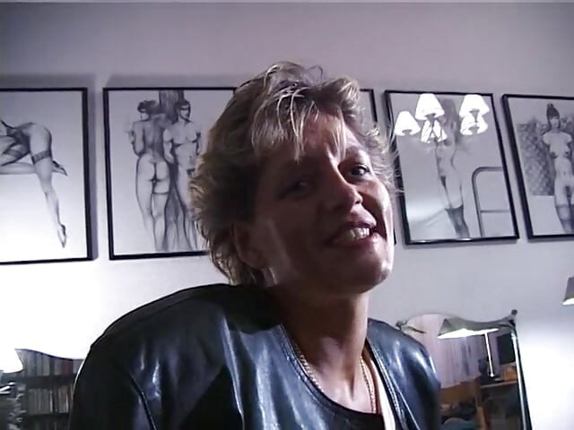 Horny MILF finger fucks her cunt and licks her fingers
