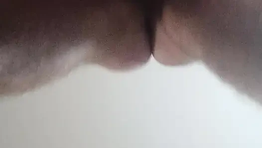 Olgun ve seksi kadın otelde sert sikiliyor