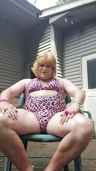 Vani se masno, želiš li pomoći?