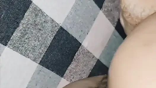 Kayınpeder gelini sikiyor