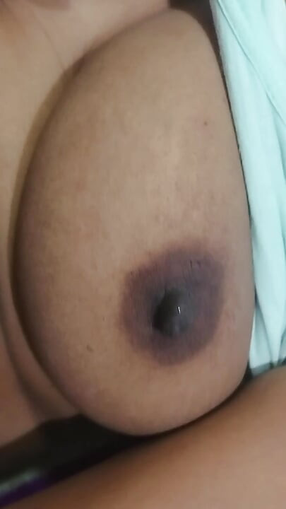Hot Bhabi In Hotel