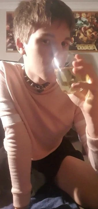 Piss drinking sissy