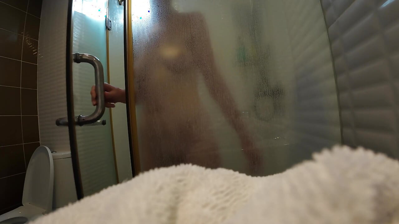 Worship Your Mistress and Wash My Pussy for Me