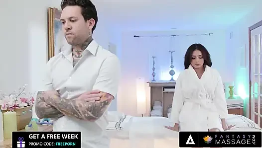 Fantezi masajı - ateşli hatun aaliyah hadid masörün yarağını ağzına aldıktan sonra fışkırtıyor