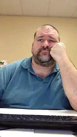 Horny fat daddy bear at work