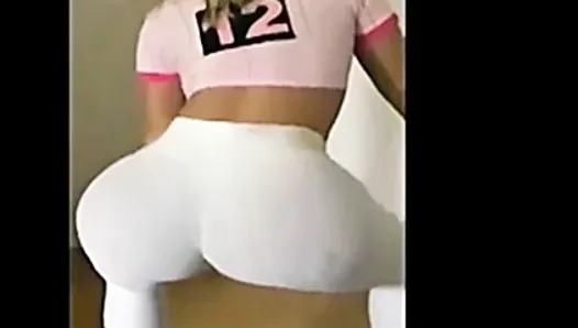 Brazilian Babe Amazing Ass