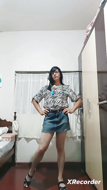 Cute Sakura Nakamura Vintage Style