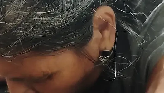 Abuela nudista y mamadora