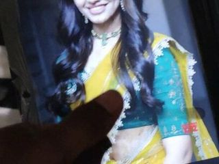Nie mogę kontrolować oglądania młodej aktorki Kriti Shetty, gorącej suki