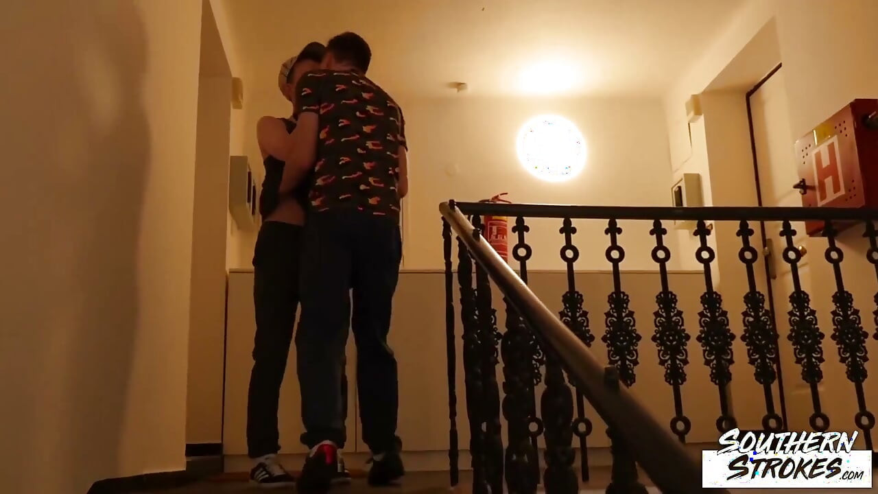 Southern strokes - Going under