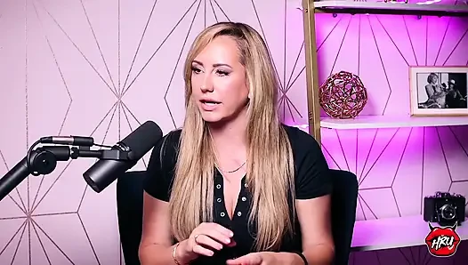 Brett Rossi: das Comeback, das Chaos und was wirklich mit Charlie Sheen passiert ist