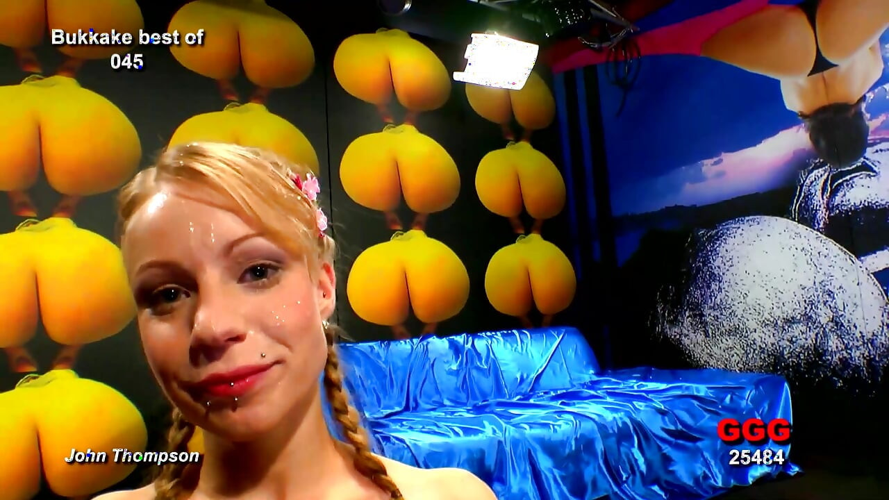 Ggg john thompson - cewek-cewek sange lagi asik nyepong, ngocok kontol dan ngentot kontol sampai dalam banget