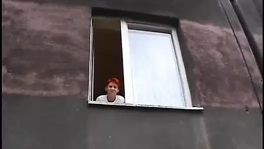 Great looking redhead fucking her pussy with fingers
