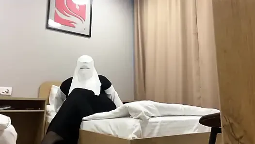 Turkish Stepmom Masturbates in Pantyhose for Stepson